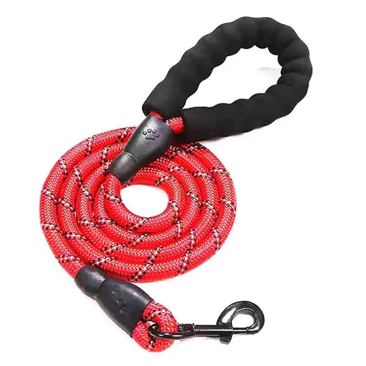 Heavy-Duty Reflective Dog Leash – Strong, Secure & Comfortable for Every Walk