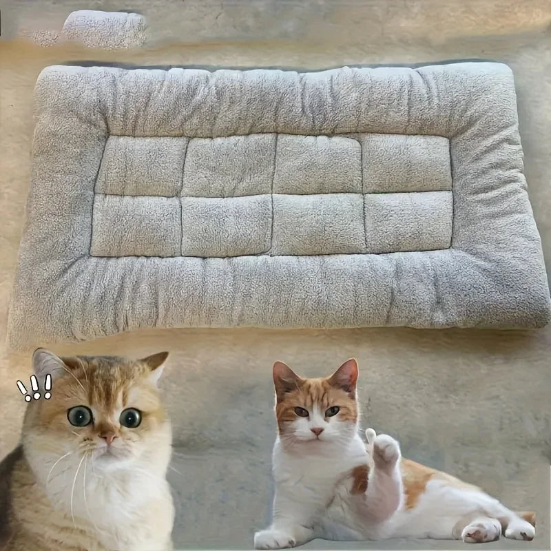 **Ultra-Soft Plush Pet Bed – Extra-Large Cozy Cushion for Dogs & Cats**

Give your furry friend a cozy place to relax with this extra-large plush pet bed. Made with soft polyester fabric and a thick, cushioned design, it’
