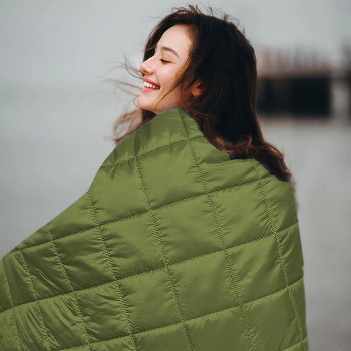 Water-Resistant Outdoor Blanket